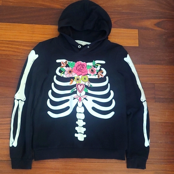 H&M Other - H&M girls skeleton design black hoodie